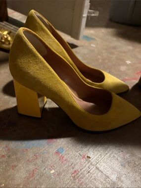 Yellow Pollini Heels